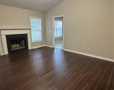 123 Cornwallis Court - Photo Thumbnail 19