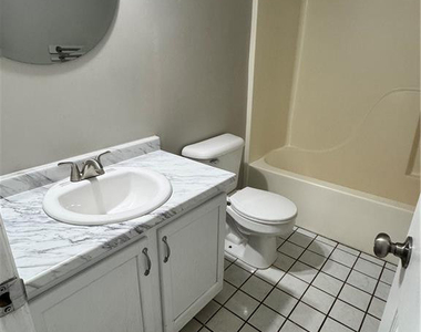 123 Cornwallis Court - Photo Thumbnail 8