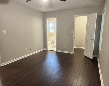 123 Cornwallis Court - Photo Thumbnail 9