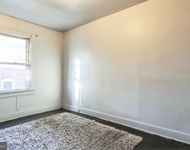 1217 Hunter Street - Photo Thumbnail 14
