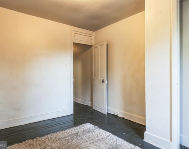 1217 Hunter Street - Photo Thumbnail 3