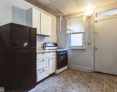 1217 Hunter Street - Photo Thumbnail 4