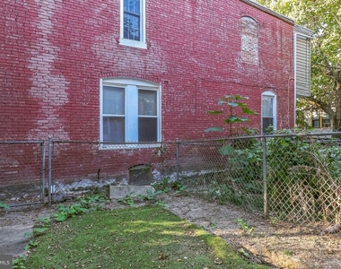 1217 Hunter Street - Photo Thumbnail 6