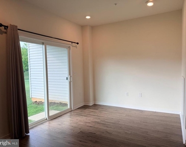 1921 Boulder Drive - Photo Thumbnail 29
