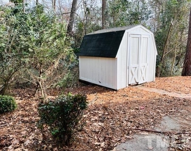 2112 N Hills Drive - Photo Thumbnail 28