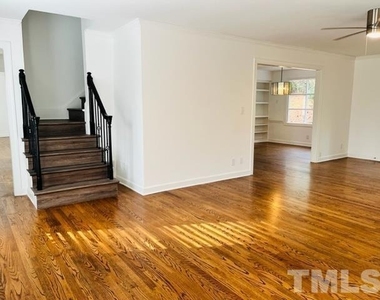 2112 N Hills Drive - Photo Thumbnail 3