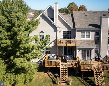 80 Dispatch Drive - Photo Thumbnail 28