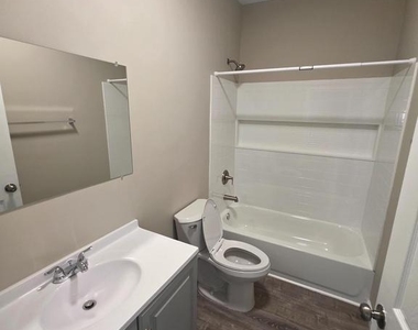 75 Hedge Street - Photo Thumbnail 6