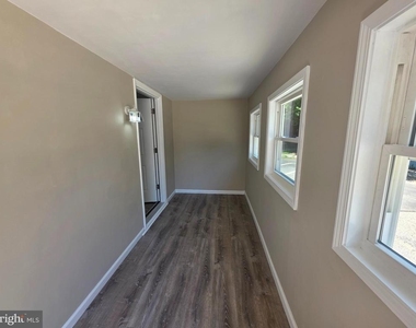 75 Hedge Street - Photo Thumbnail 2