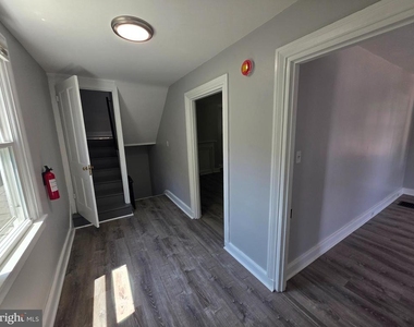 277 E Broadway - Photo Thumbnail 15