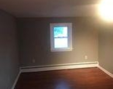 268 Weber Avenue - Photo Thumbnail 8