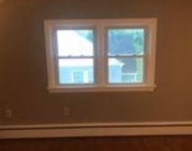 268 Weber Avenue - Photo Thumbnail 2