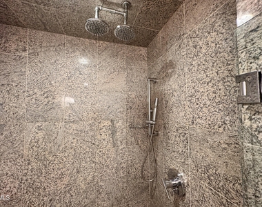 2204 Stafford Avenue - Photo Thumbnail 14