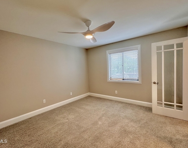 2204 Stafford Avenue - Photo Thumbnail 11