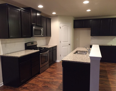 2677 Averon Drive - Photo Thumbnail 2