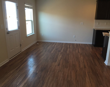 2677 Averon Drive - Photo Thumbnail 3