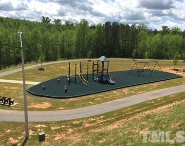 2677 Averon Drive - Photo Thumbnail 7