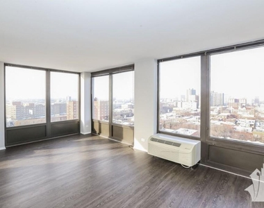 4334 N Hazel - Photo Thumbnail 8