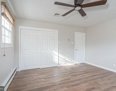 611 Fries Mill Road - Photo Thumbnail 13