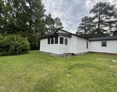 87 Robert Thompson Road - Photo Thumbnail 10
