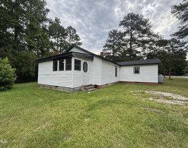 87 Robert Thompson Road - Photo Thumbnail 9