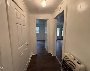 87 Robert Thompson Road - Photo Thumbnail 41