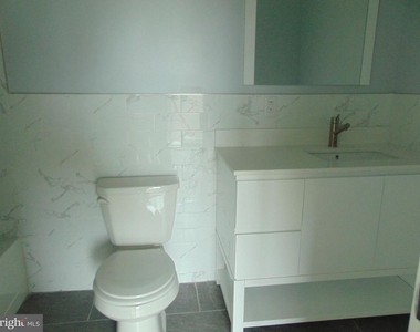 219 Market Street - Photo Thumbnail 16