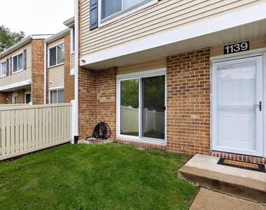 1139 Thackary Court - Photo Thumbnail 1