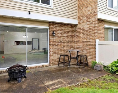 1139 Thackary Court - Photo Thumbnail 15