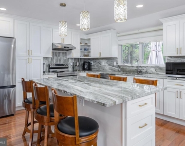 42 Regent Road - Photo Thumbnail 6