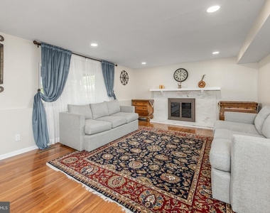42 Regent Road - Photo Thumbnail 12