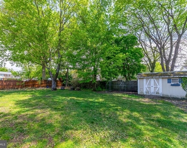 42 Regent Road - Photo Thumbnail 20