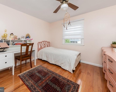 42 Regent Road - Photo Thumbnail 11