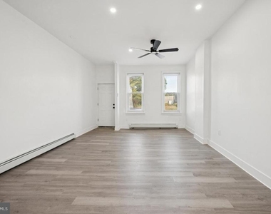 718 Spruce Street - Photo Thumbnail 1
