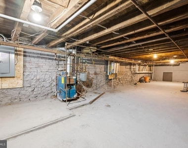 718 Spruce Street - Photo Thumbnail 14