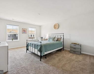 65 Morley Boulevard - Photo Thumbnail 19