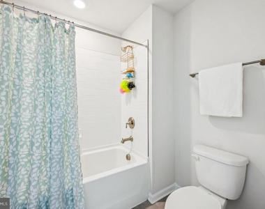 65 Morley Boulevard - Photo Thumbnail 22