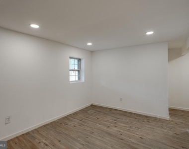 101 Bayberry Court - Photo Thumbnail 19