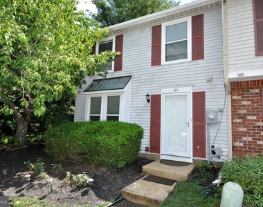 23 Waterview Court - Photo Thumbnail 1