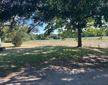 7941 Cleveland Road - Photo Thumbnail 12