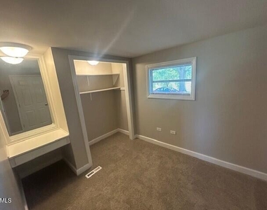 7941 Cleveland Road - Photo Thumbnail 7