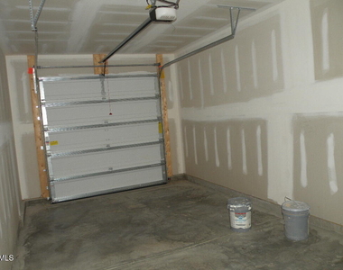 328 Page Square Drive - Photo Thumbnail 20