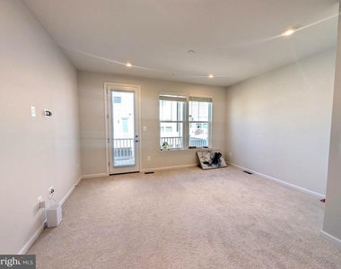 3413 Whippitt Way - Photo Thumbnail 3