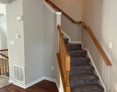 9602 Woodview Drive - Photo Thumbnail 3