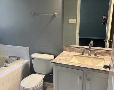 9602 Woodview Drive - Photo Thumbnail 12