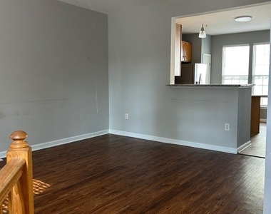 9602 Woodview Drive - Photo Thumbnail 2