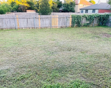 16837 Bailey Jean Dr - Photo Thumbnail 16
