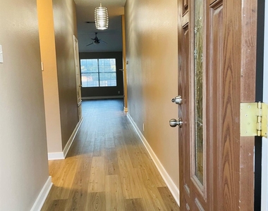 16837 Bailey Jean Dr - Photo Thumbnail 1
