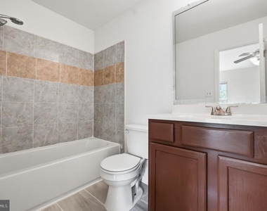 14247 Oxford Drive - Photo Thumbnail 20