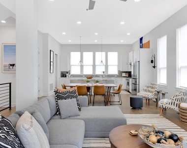 1008 Concordia Ave - Photo Thumbnail 18
